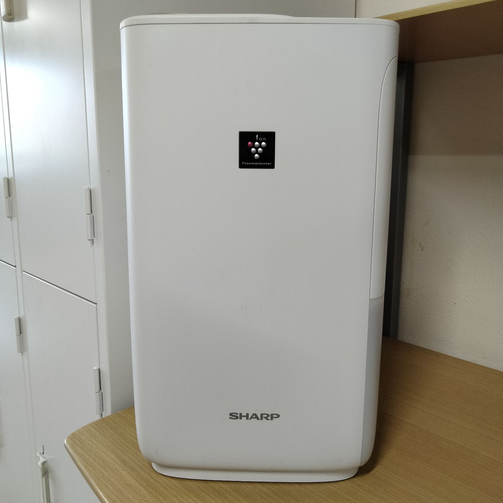 4/29まで期間限定出品！！ シャープ加熱気化式加湿器 HV-G70-W