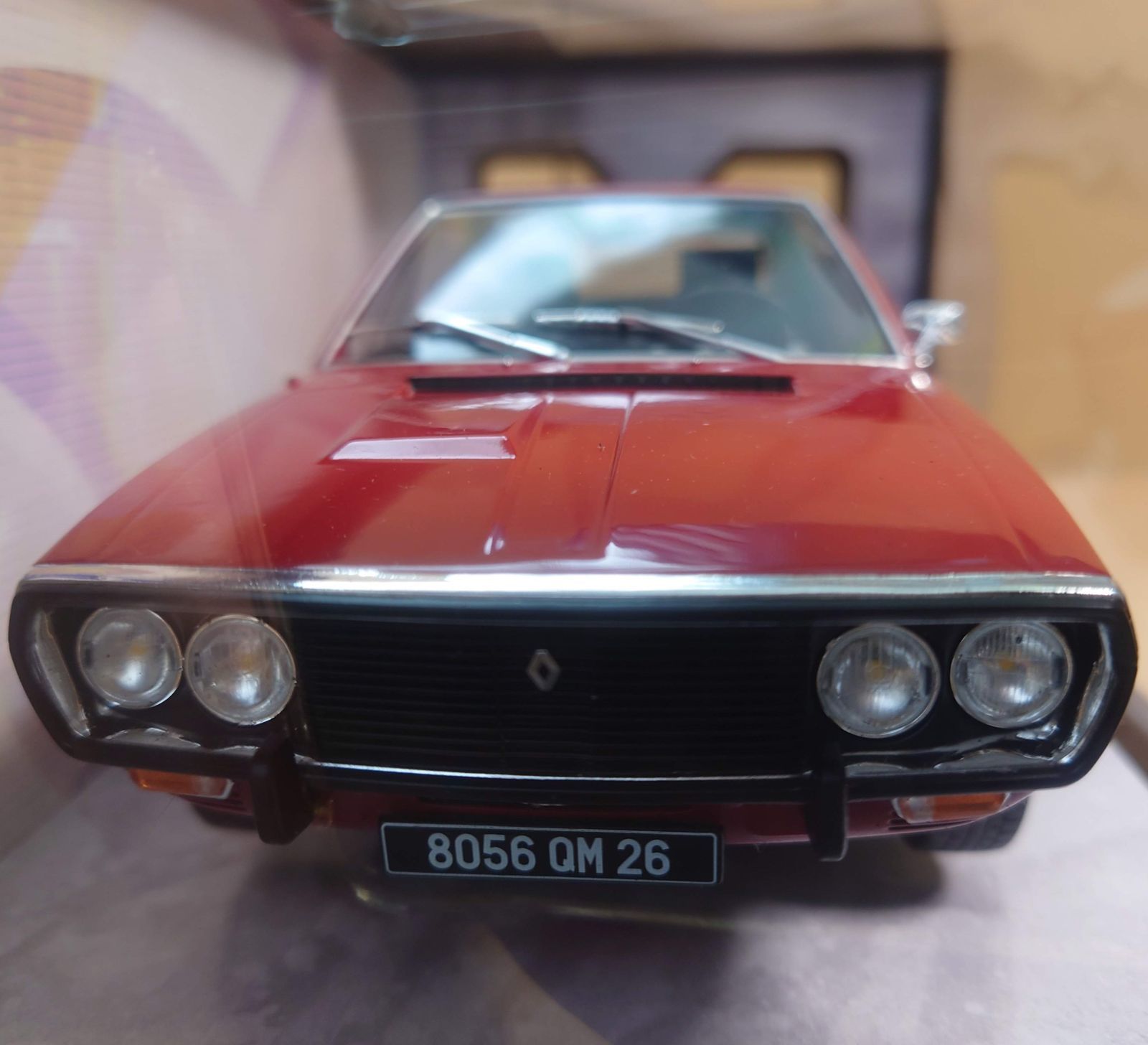 1/18 ルノー 17（ディセット）TL レッド ソリド製ダイキャスト製ミニカー 1/18 ルノー 17（ディセット） TL レッド ソリド製ダイキャスト