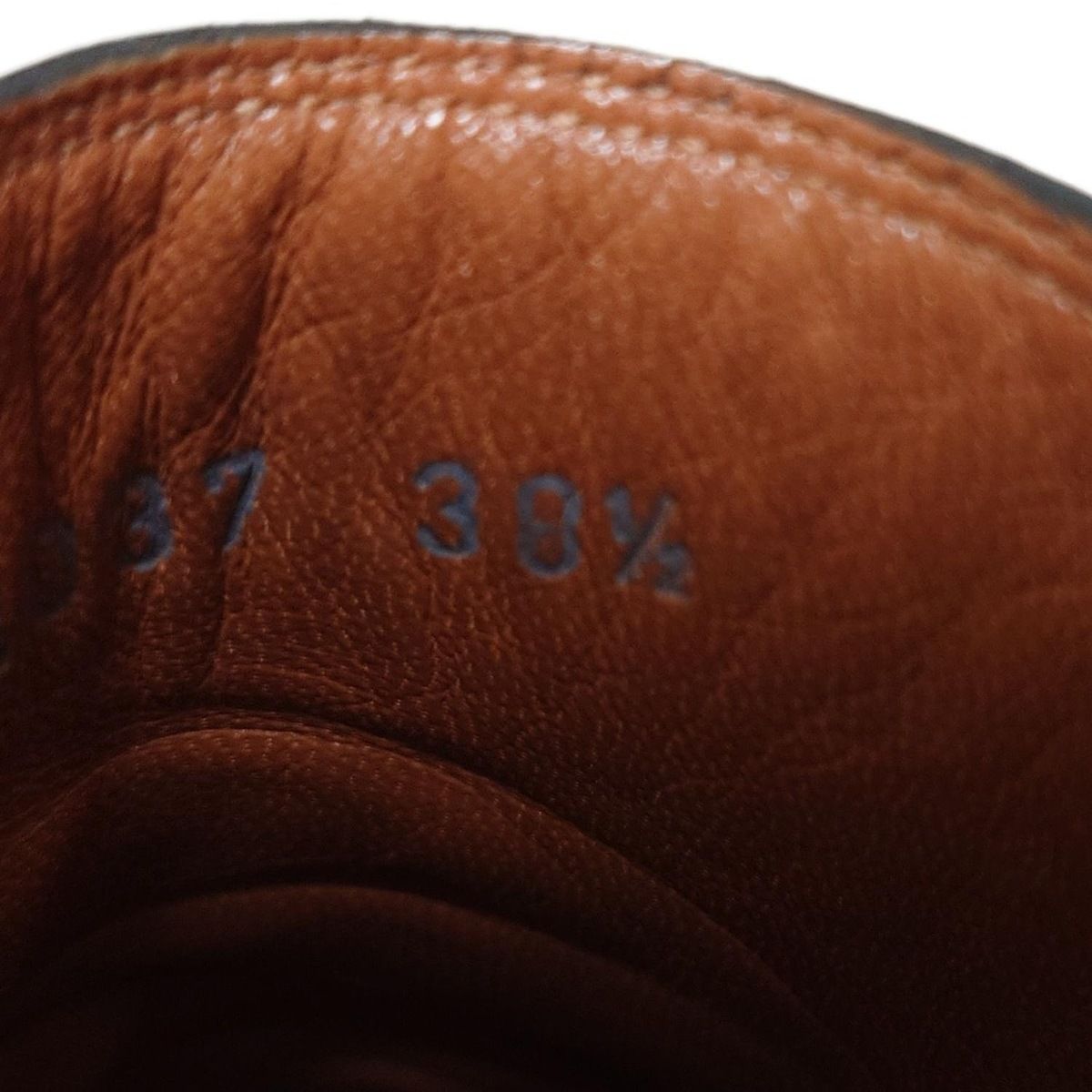 ショートブーツ