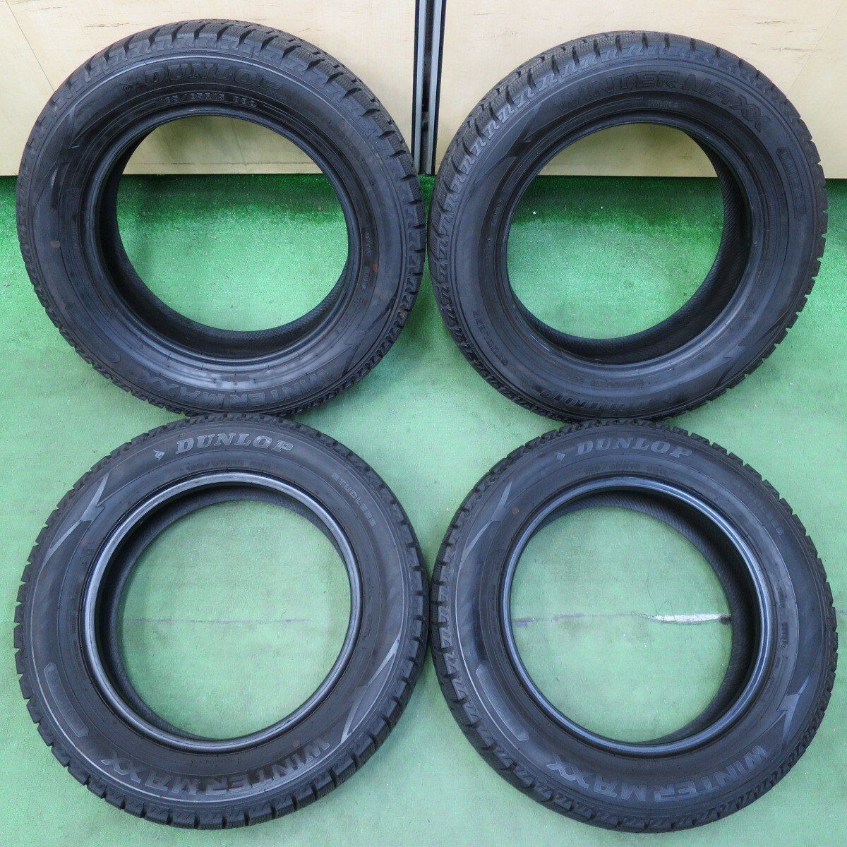 バリ溝！21年！9.5分☆スタッドレス 185/65R15 ダンロップ ウインター 