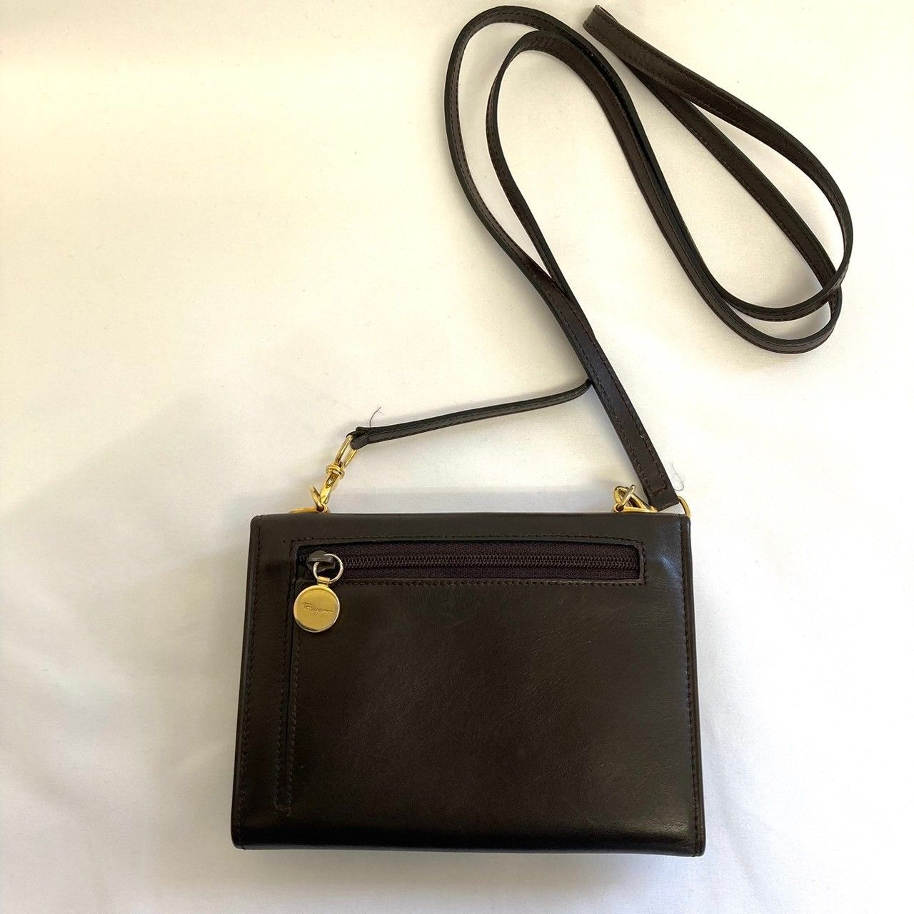 Salvatore Ferragamo サルヴァトーレフェラガモ　ショルダー Salvatore Ferragamo サルヴァトーレ・フェラガモ ショルダー