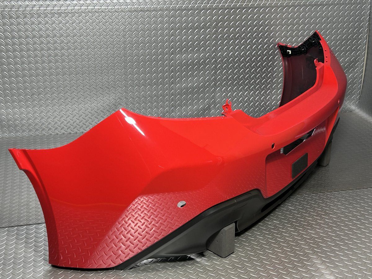 BRZ純正リアバンパー 即決 TOYOTA 86/ハチロク ZN6 後期 リアバンパー