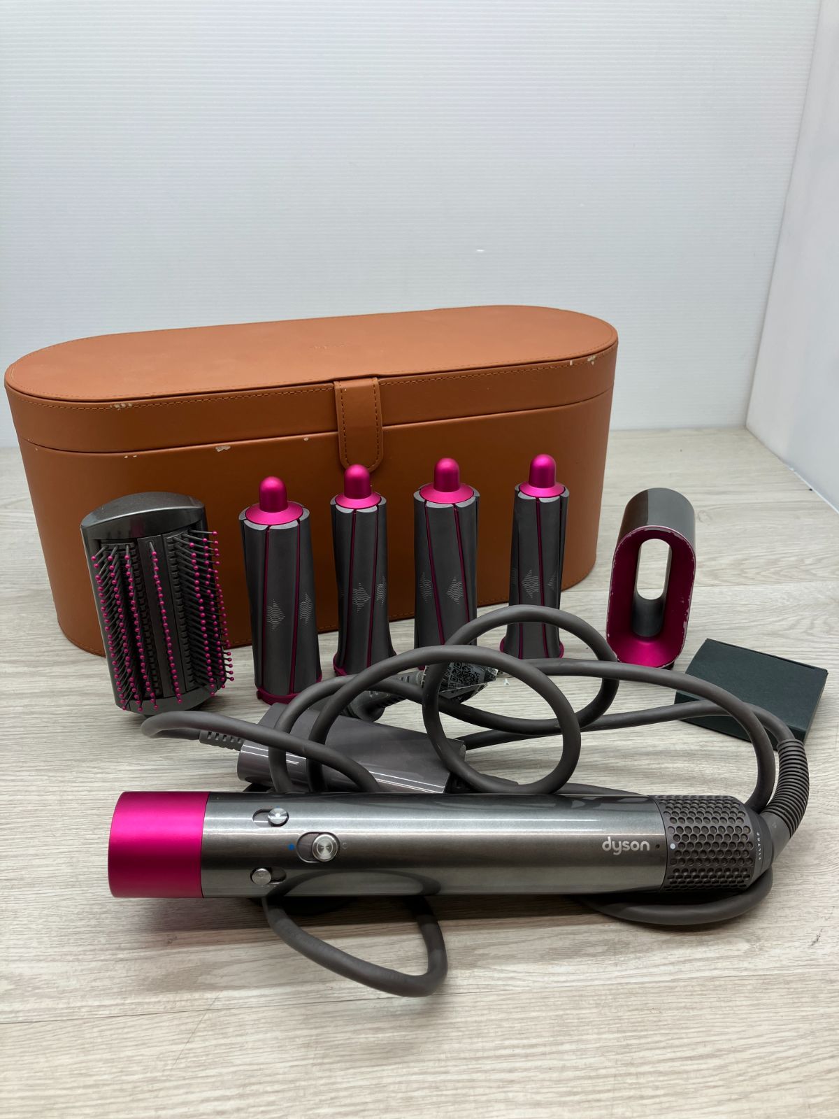 Dyson Airwrap ヘアスタイラー C 8-52 T