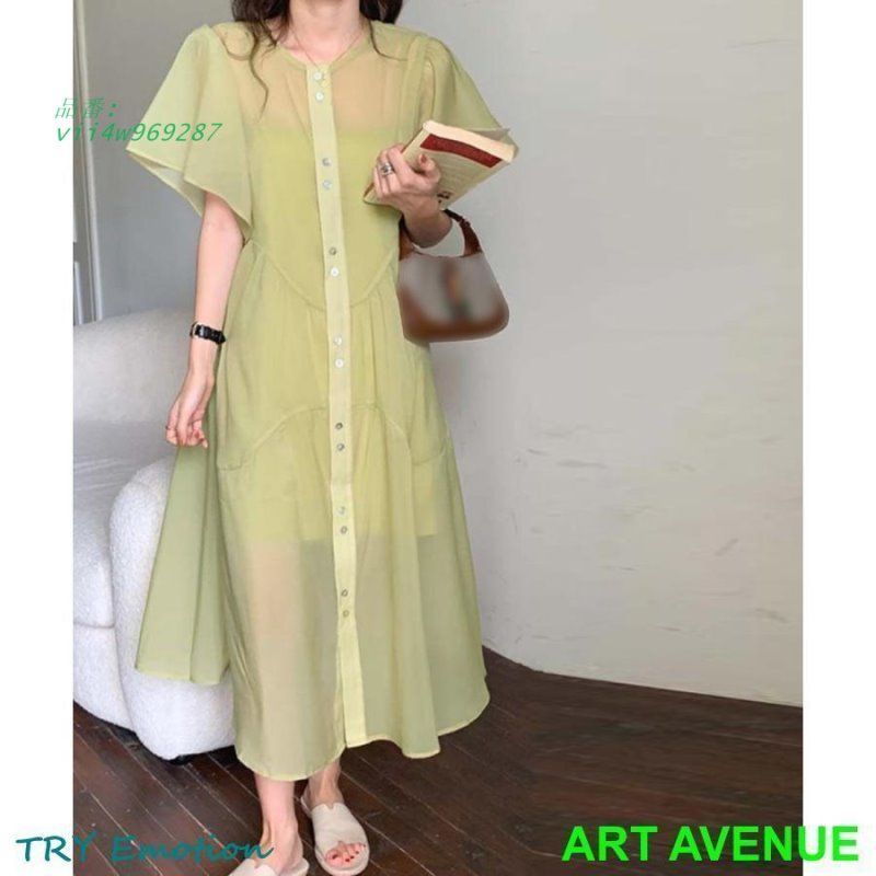 シアーワンピース