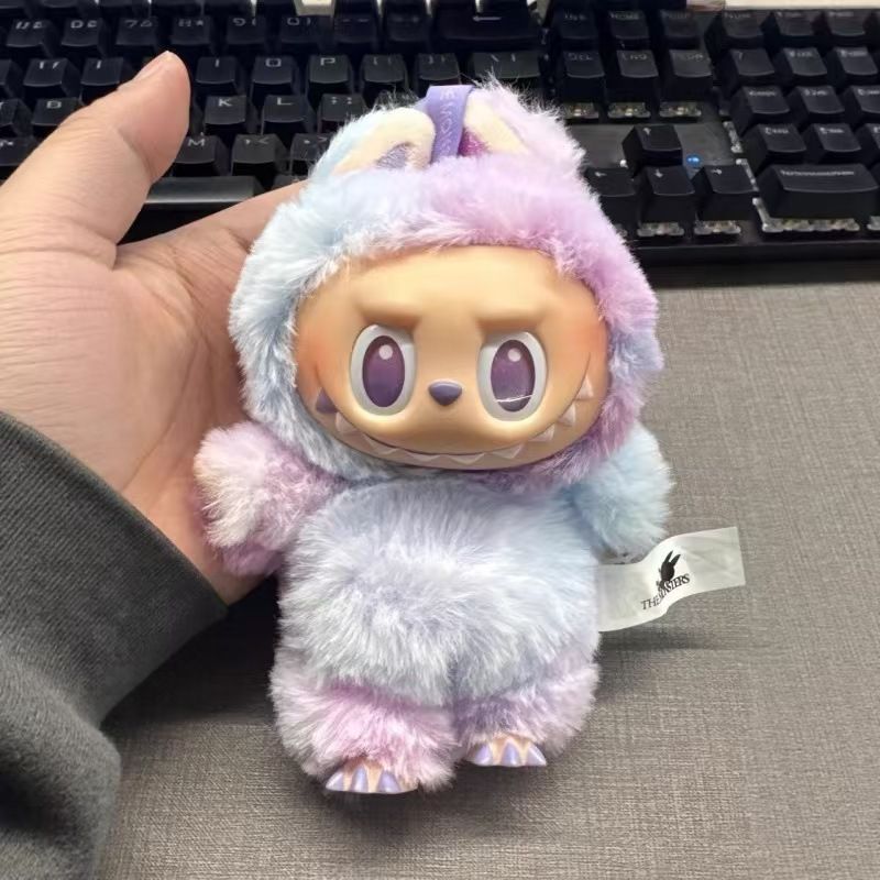 OneMall provides Mercari products: LABUBU 3代目 キーホルダー THE