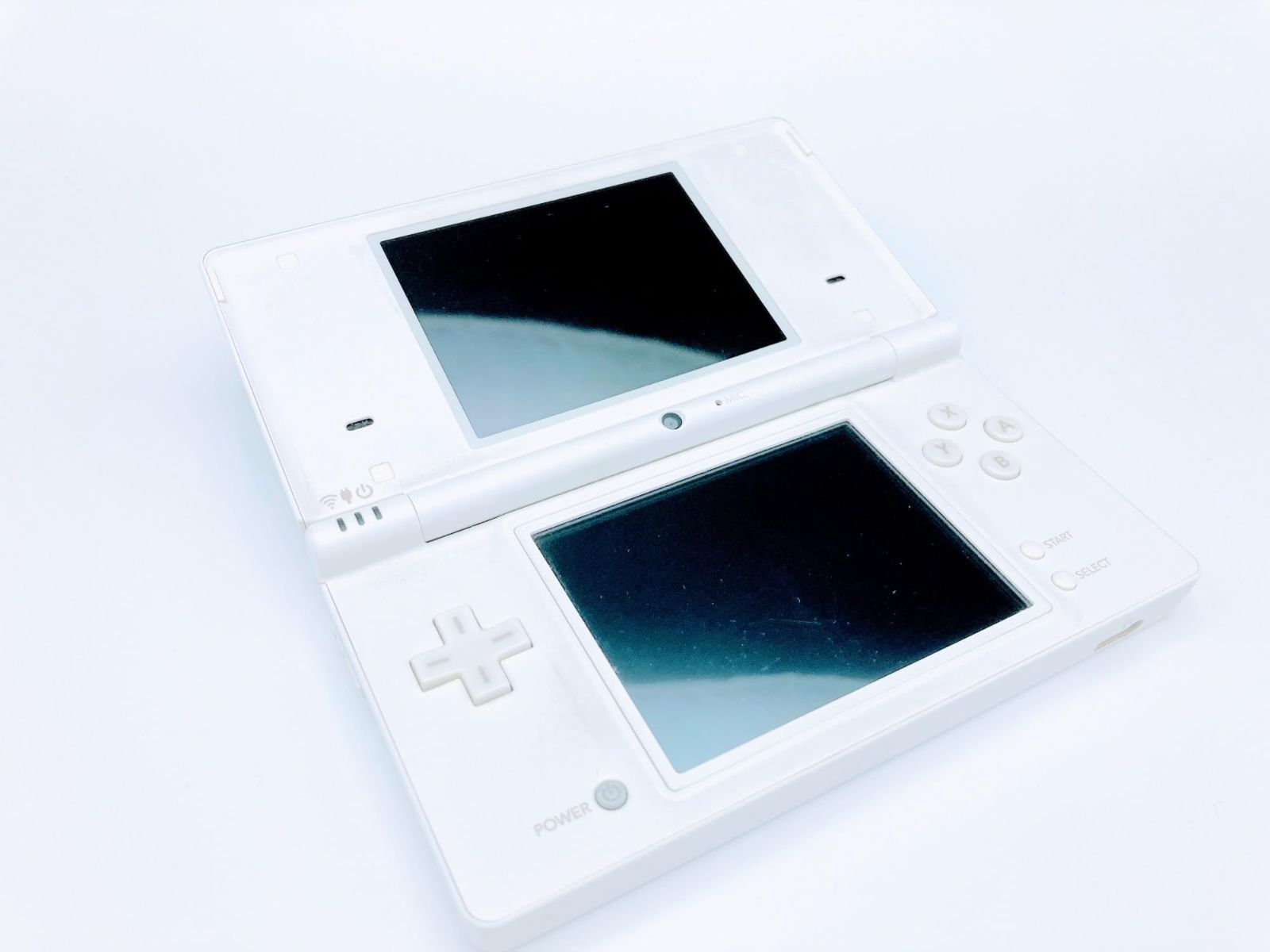 Nintendo DSi本体 ポケモン レシラムゼクロムエディション
