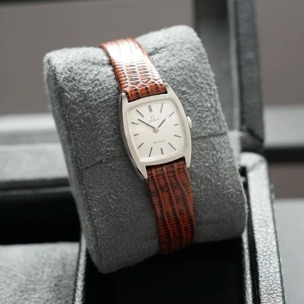 OMEGA 腕時計　レディース　手巻き　ヴィンテージ　可動品 OMEGA(オメガ) 女性 ヴィンテージ 時計 手巻き - メルカリ