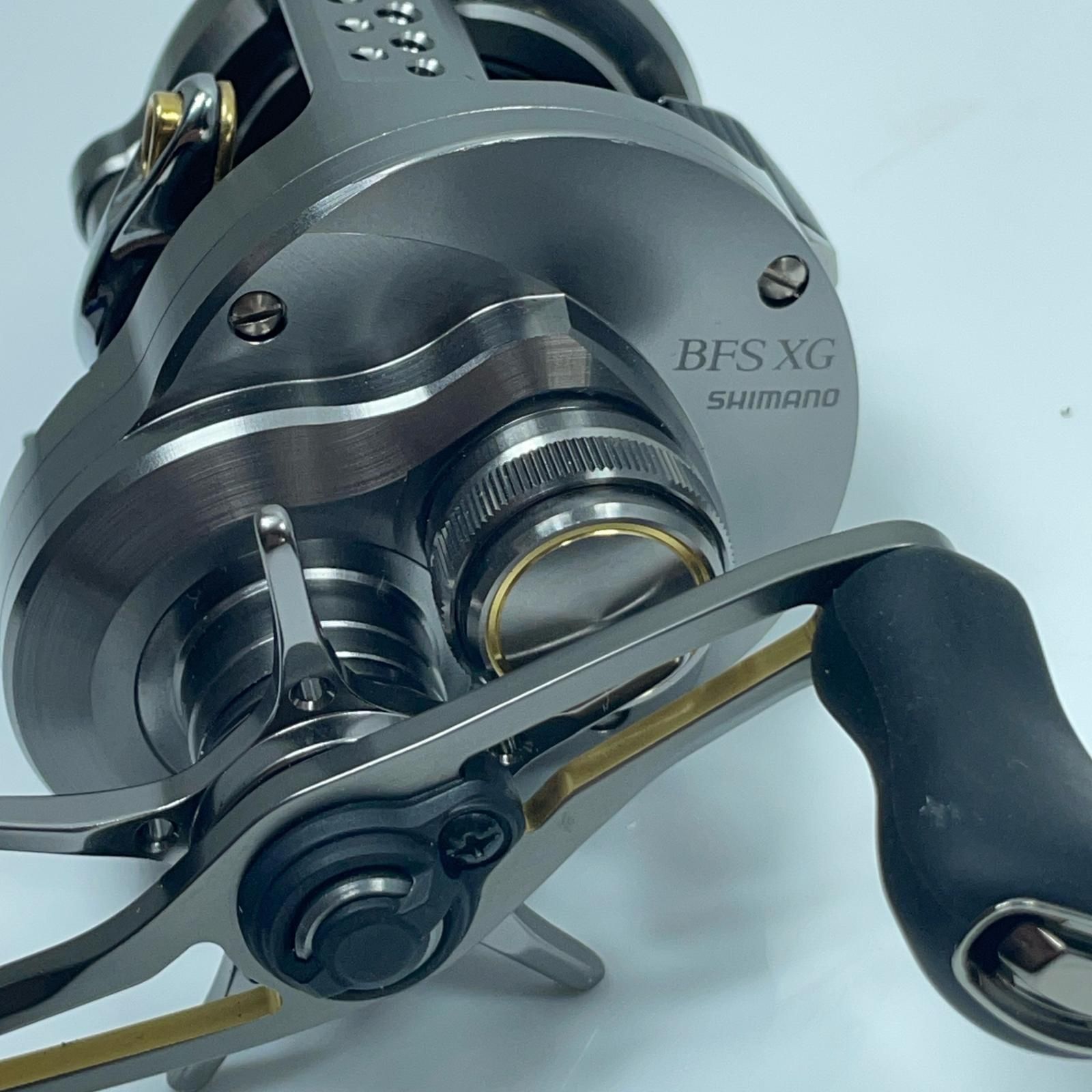 SHIMANO - ΨΨSHIMANO シマノ 045713 □□ SHIMANO シマノ 23 カルカッタコンクエスト BFS XG 左