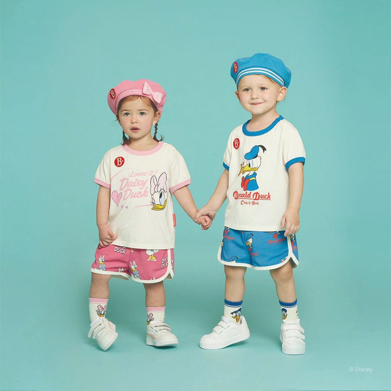 DE BEBE 上下セット | PINOデイジーダック Bambini101 - ブランド通販のBUYMA PINO(ベベドピノ)の商品一覧 1歳2歳3歳4歳 韓国ファッション トップス|ベビー服専門 デイジーダック柄ベビー半袖Tシャツ ベビー服 ベビー・キッズ ヒップ