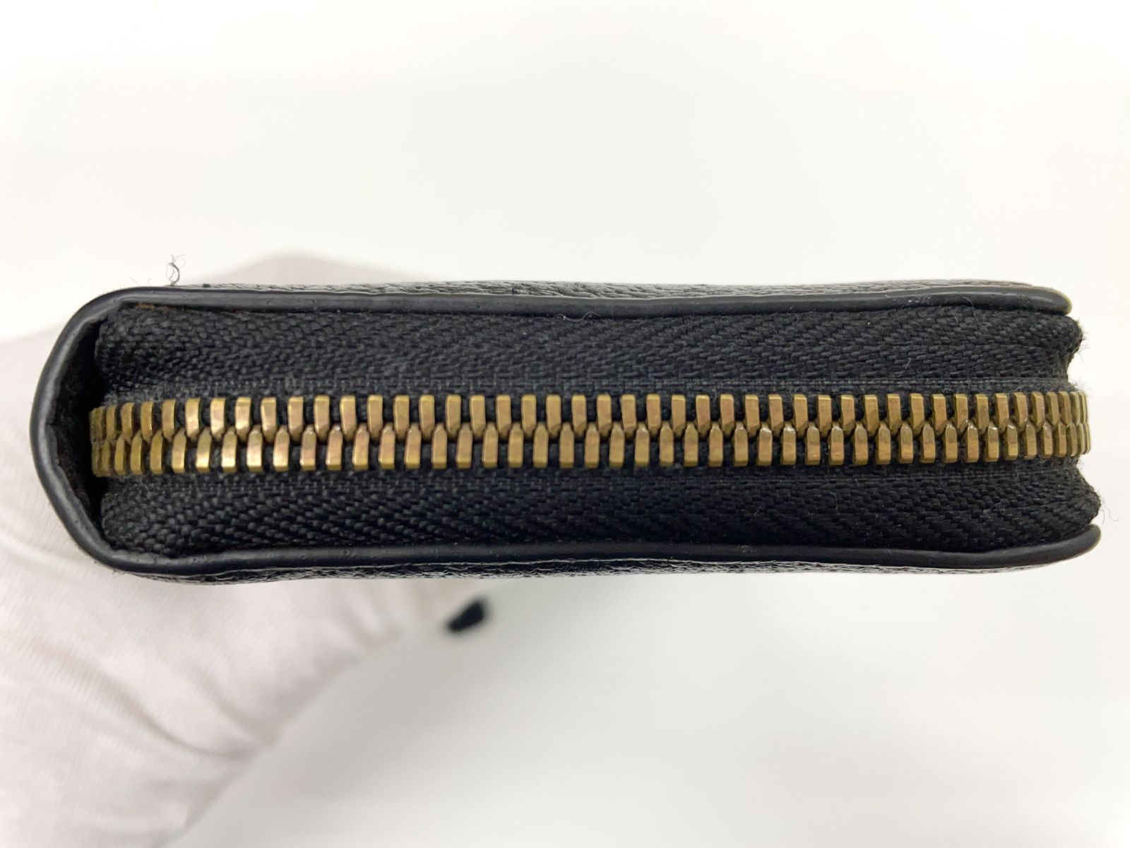 GUCCI グッチ アニマリエ ビー レザー ジップアラウンド