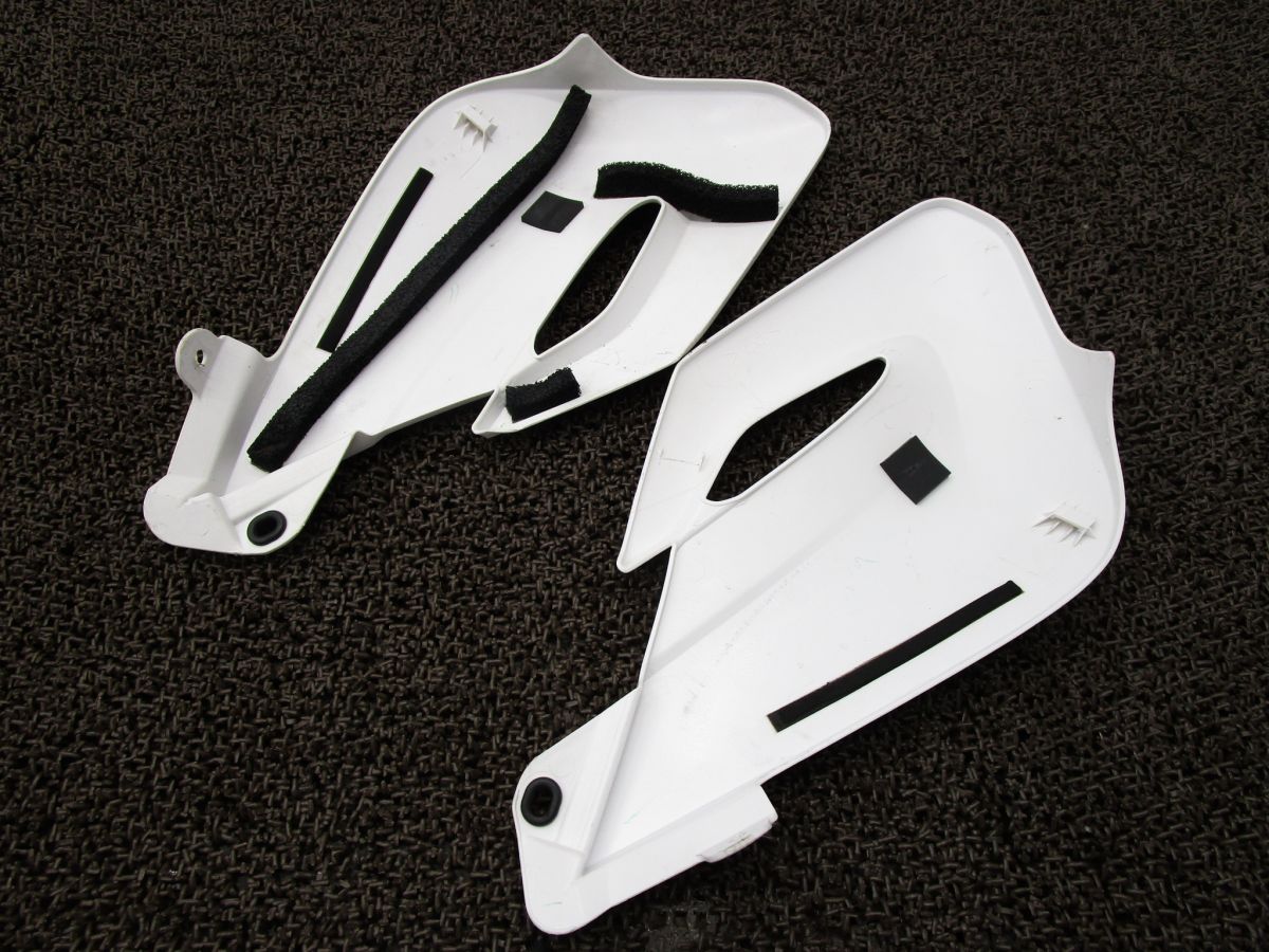 セロー250 シュラウド 左右 A5506 DG17J ヤマハ G370E SEROW 動画有 FI インジェクション BRIGHTFACE_UK