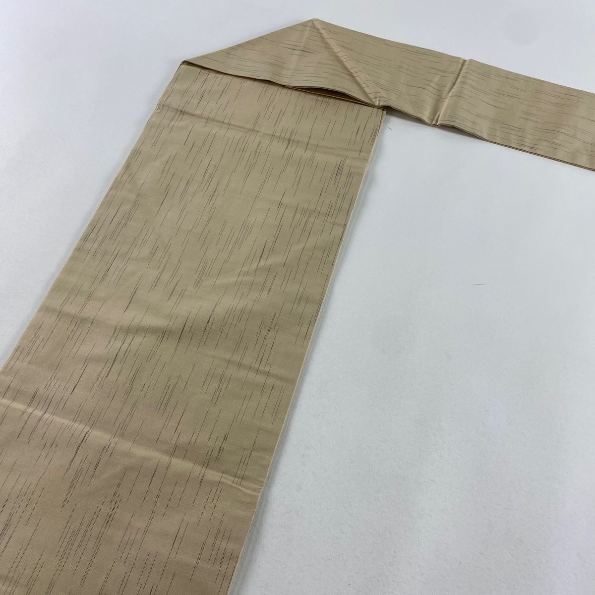 名古屋帯 美品 秀品 丸文 幾何学模様 箔 ベージュ 正絹 【中古