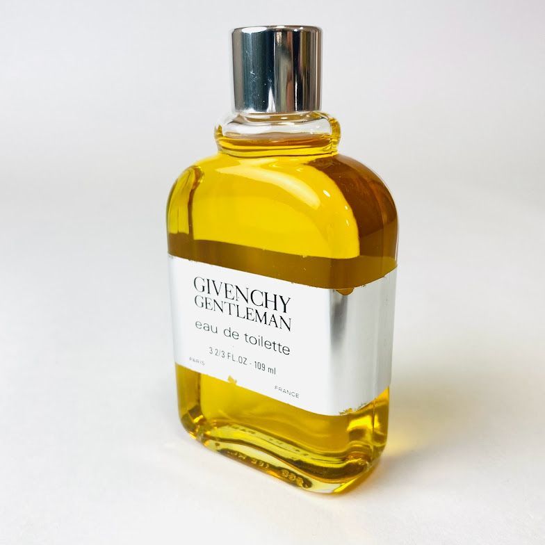 容量100〜199ml満量 レア香水 GIVENCHY GENTLEMAN オードトワレ 109ml