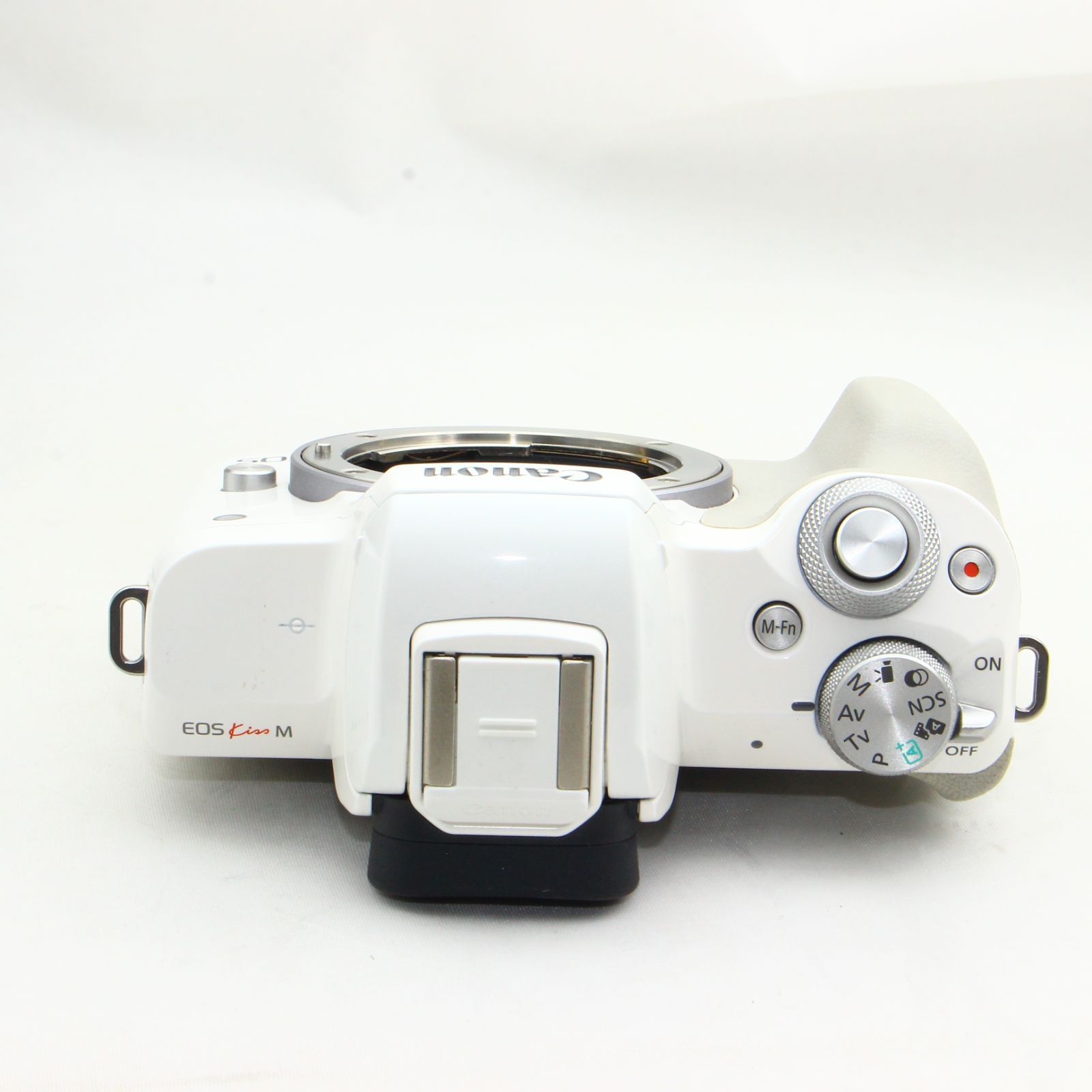 Canon EOS Kiss M ボディ ホワイト - メルカリ
