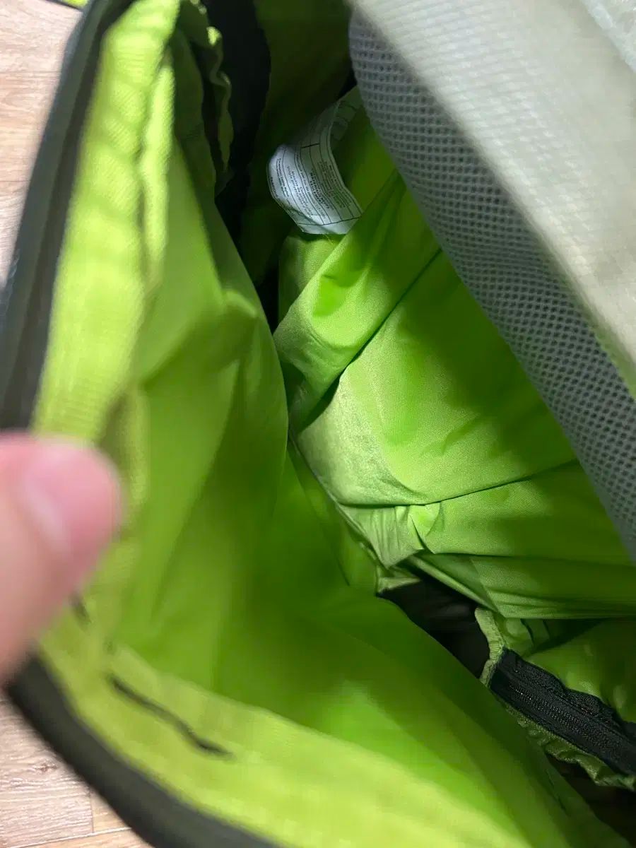 シルエット オスプレイ ストラトス24 登山リュック リュックサック