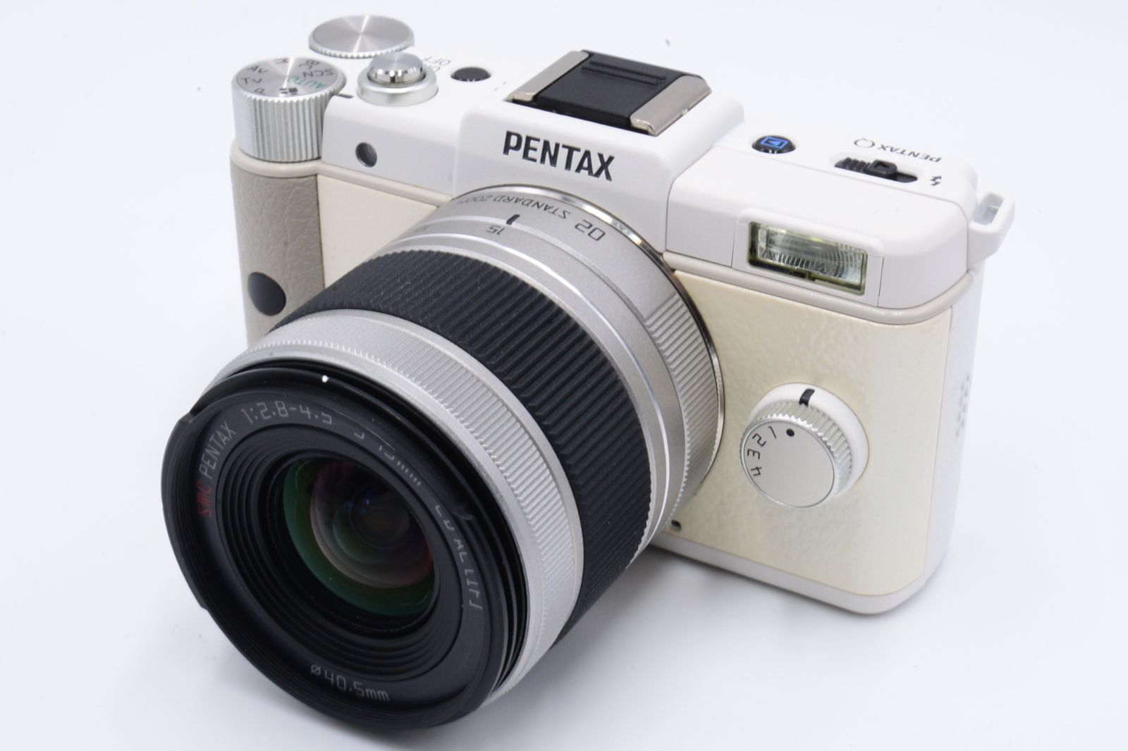 ☆新品級☆ ペンタックス PENTAX ミラーレス一眼 Q 02ズームレンズキット ホワイトPENTAXQ02LKWH グッチーカメラ メルカリ