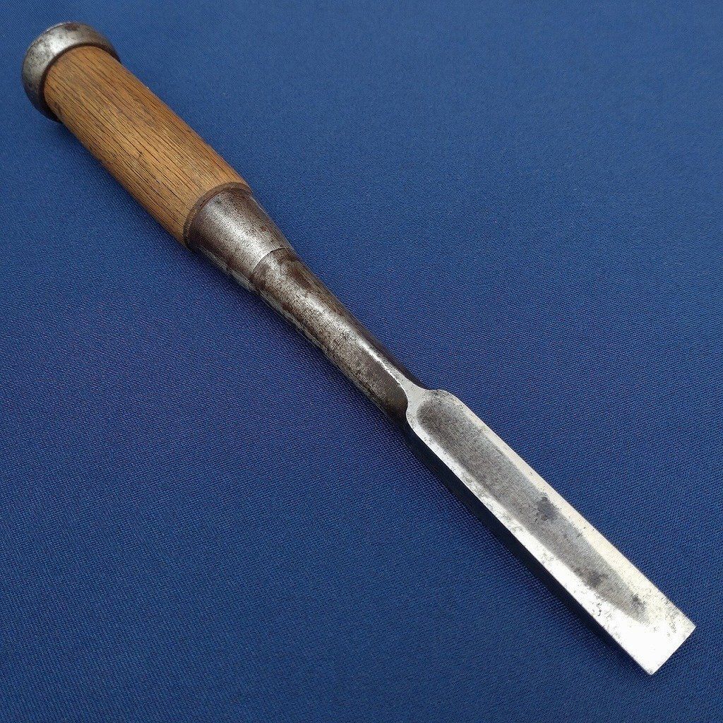 叩き鑿 金虎 刃幅約15㎜ 全長約250㎜ のみ ノミ 大工道具 工具 2770