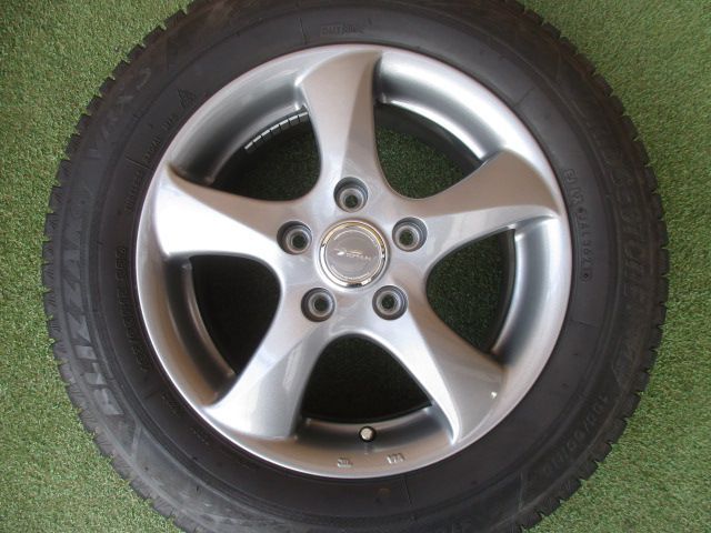 み トップラン 185 65R15 スタッドレスタイヤ４本SET フリード 5穴車 CR-Z スイフトスポーツ TRITUETUBI_COM