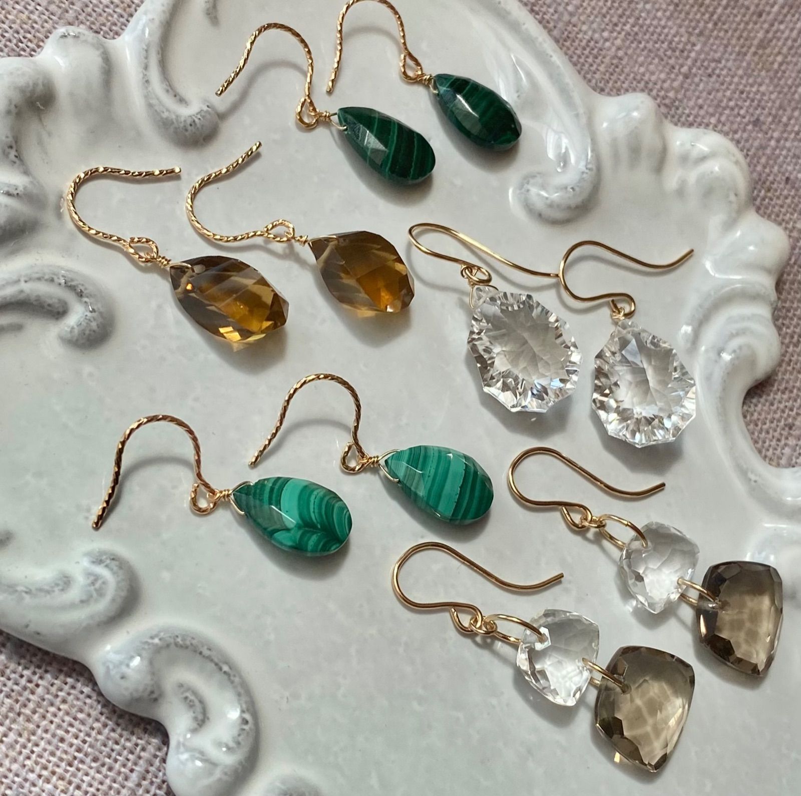 天然石 14kgf マラカイト② ペアシェイプ ファセット ピアス  