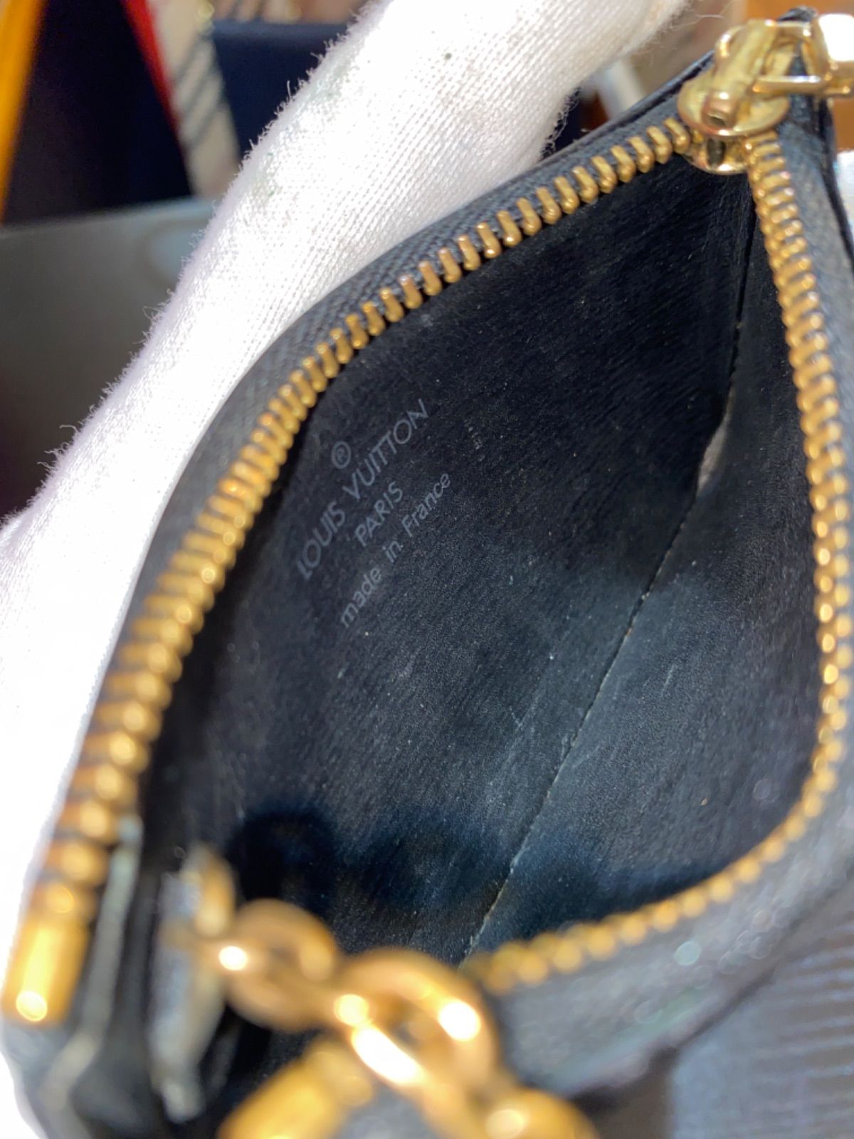 ⭐︎LOUIS VUITTON ルイヴィトン ポシェット クレ エピ ノワール