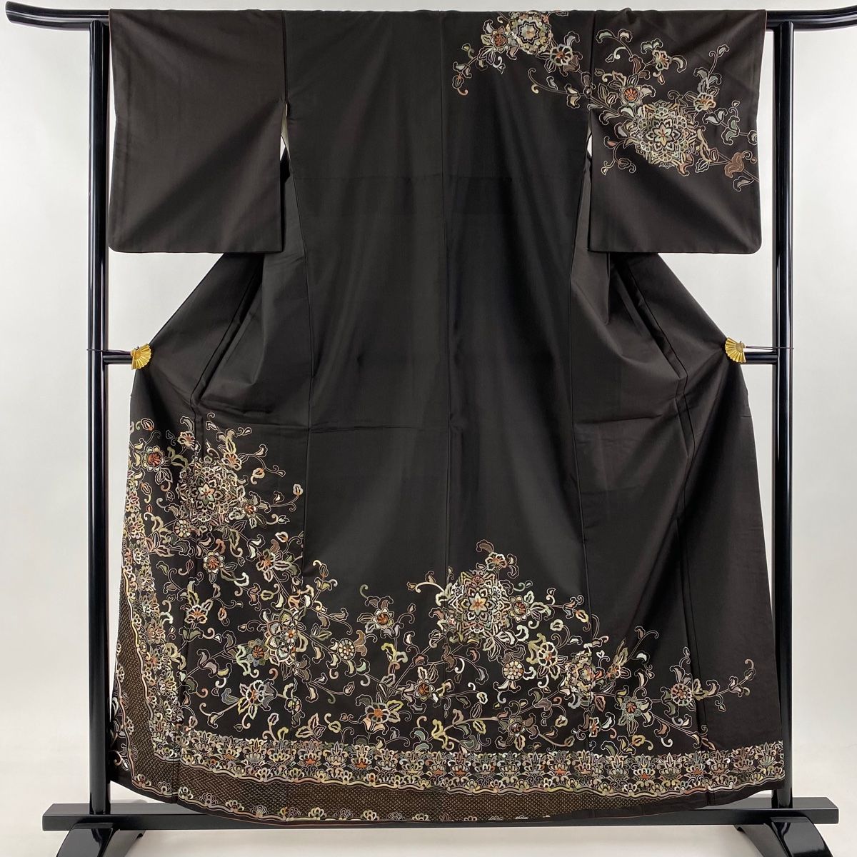訪問着 身丈158.5cm 裄丈63cm S 袷 大島紬地 証紙 花唐草 純泥染 焦茶色 正絹