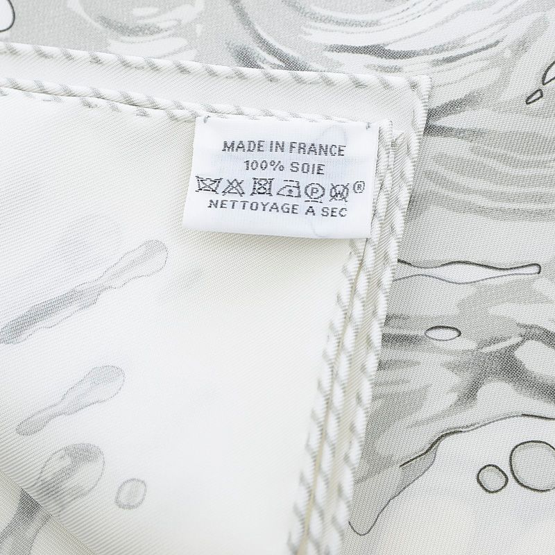 エルメス カレ40 ガヴロッシュ ペンキ塗りたて