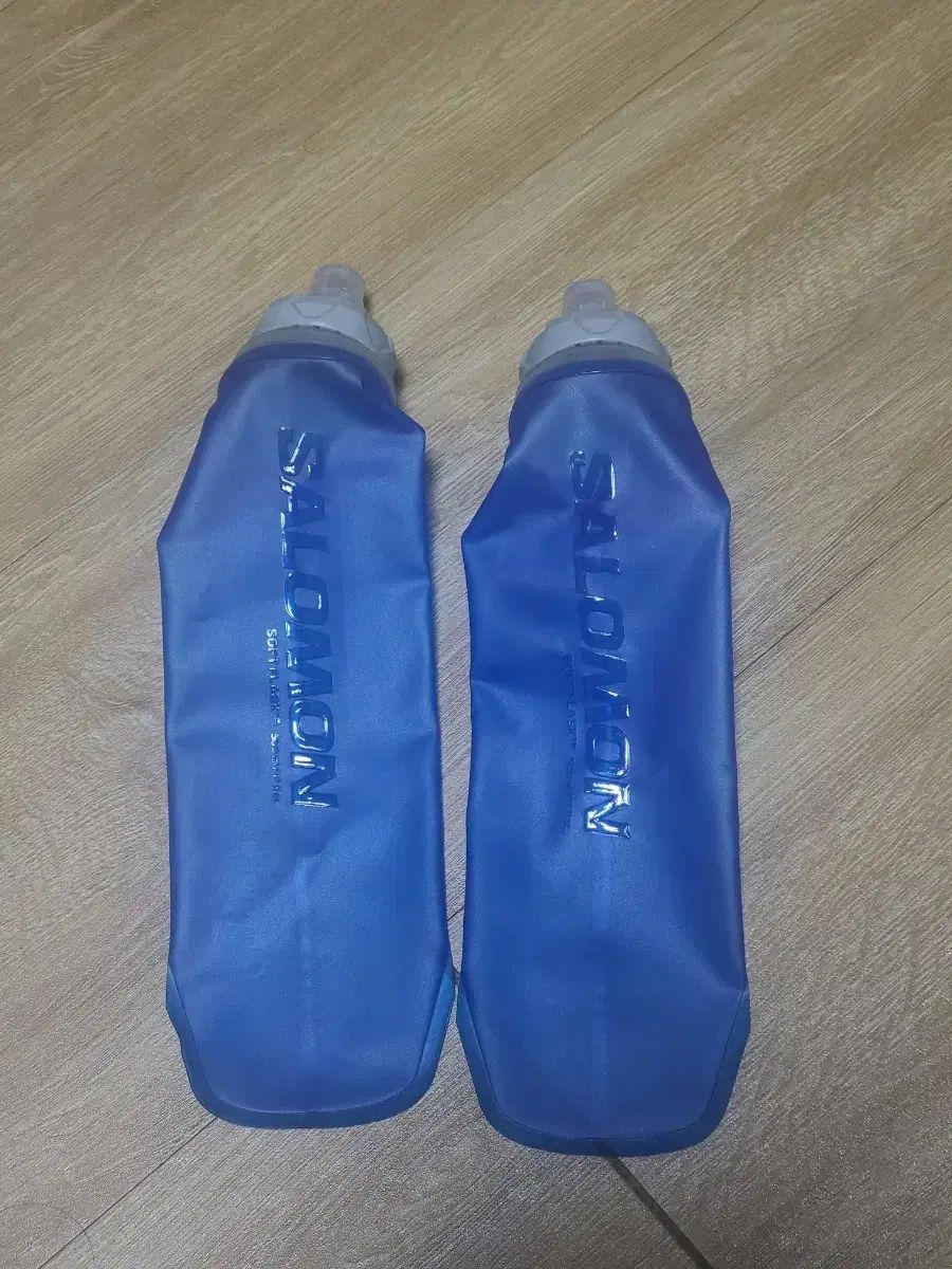 Salomon サロモン フラスコ 2 犬 まとめ売り