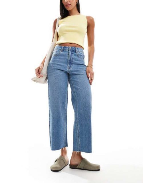 【送料無料】 パクサン レディース デニムパンツ ボトムス Pacsun hepburn low rise distressed baggy jeans in mid wash blue Medium wash