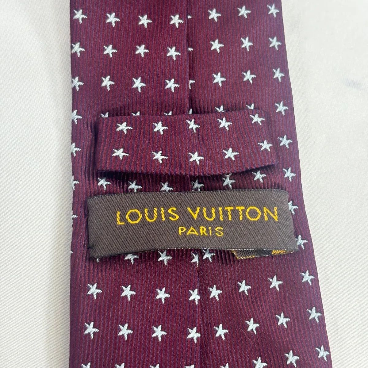 【LOUIS VUITTON 】ネクタイ　ボルドーカラー　美品 ◎【美品】LOUIS VUITTON ボルドー×ドット柄 高級シルク100