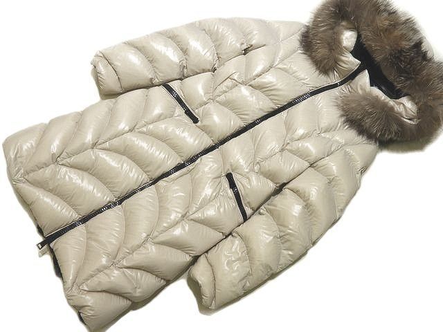 美品 MONCLER モンクレール ALBIZIA アルビジア ダウンコート