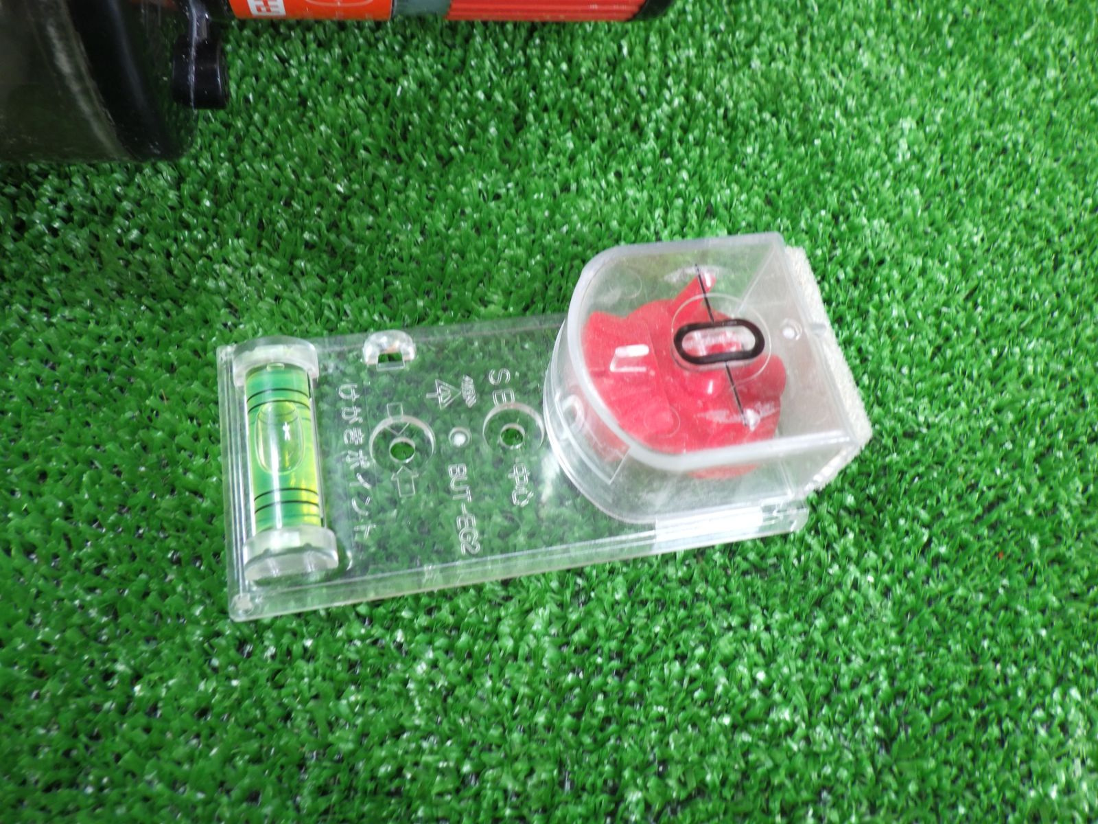 ボード材の穴あけに