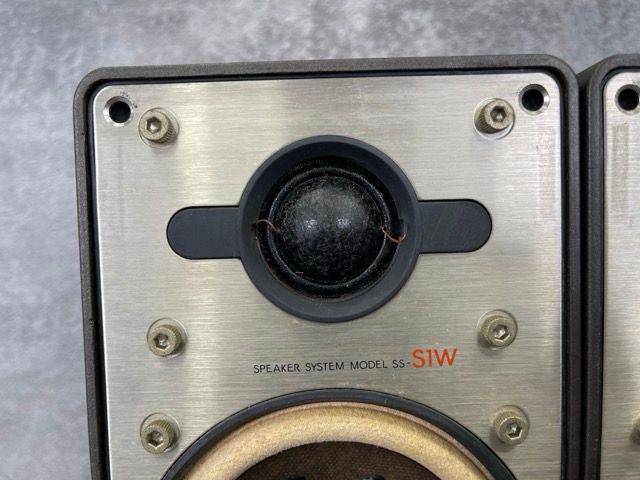 SHARP 水中カメラケースを改造したBluetoothスピーカー SHARP 水中カメラケースを改造したBluetoothスピーカー - メルカリ