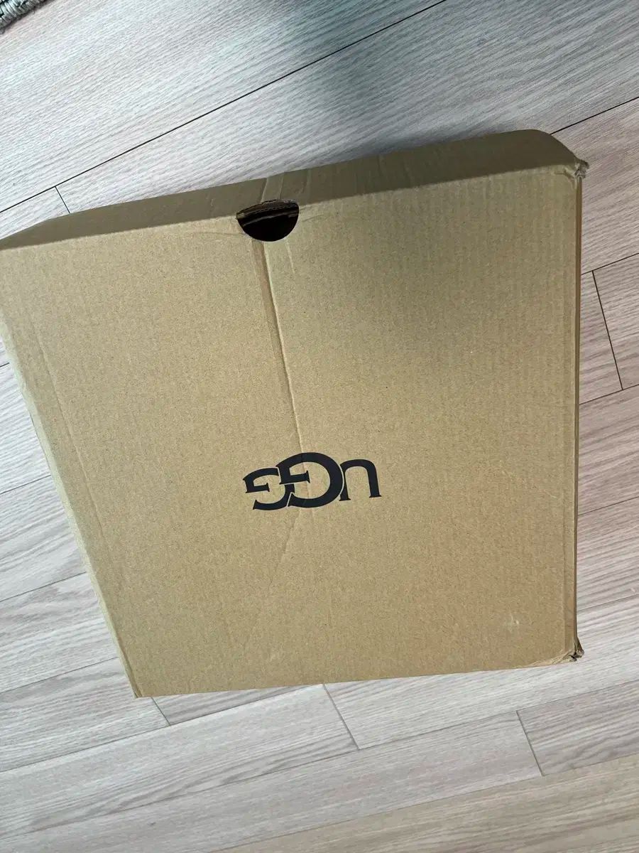  アメリカ UGG アグ 펀케트 スリッパ ブラック USA 7 サイズ 2 サンダル サンダル ミュール