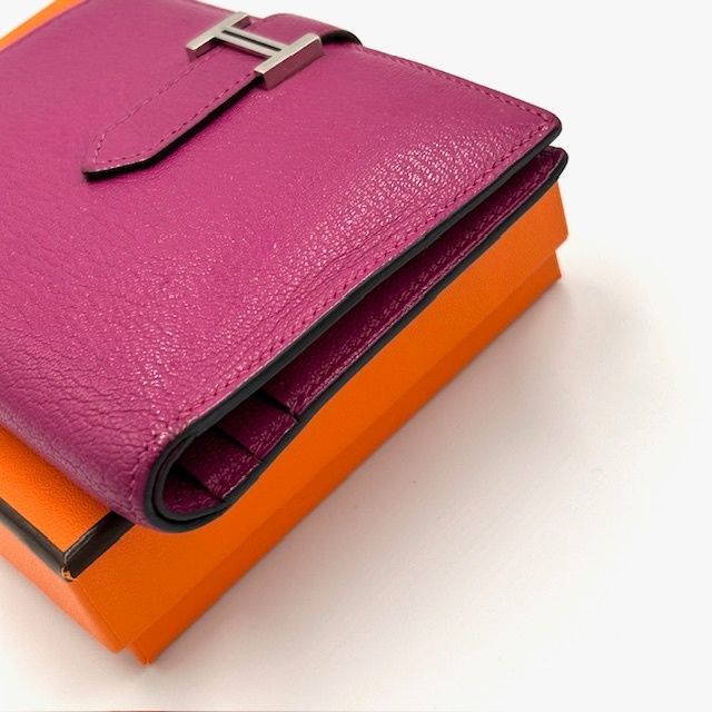 エルメス ベアンコンパクト シェーブル 赤 シルバー金具 折り財布 □I