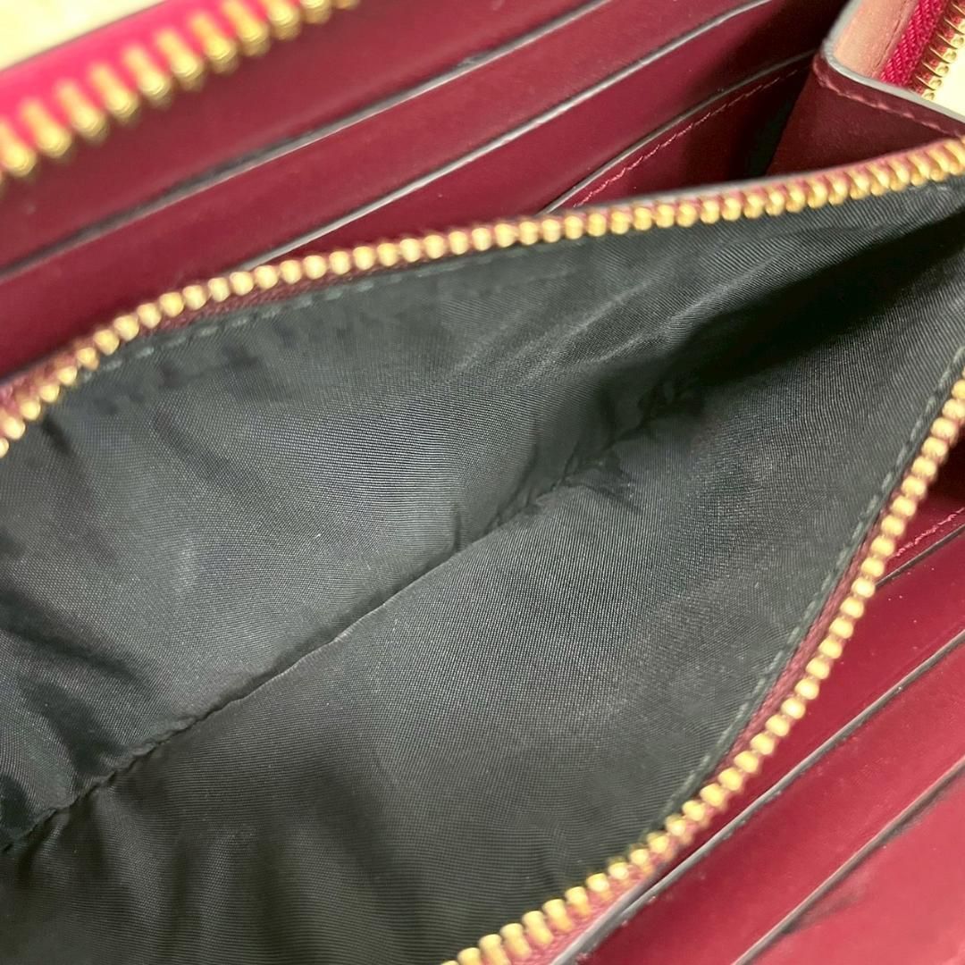 セルペンティ ラウンドファスナー