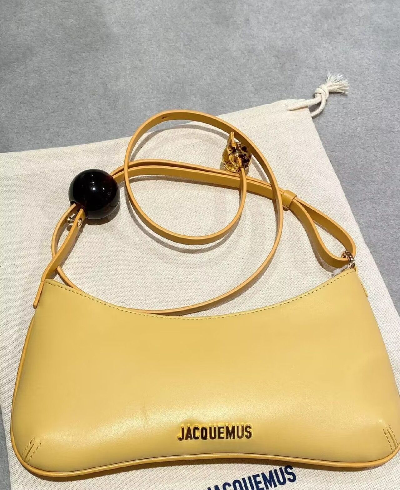 ジャックムス JACQUEMUS レディース  ビーズショルダーバッグで トートイエロー