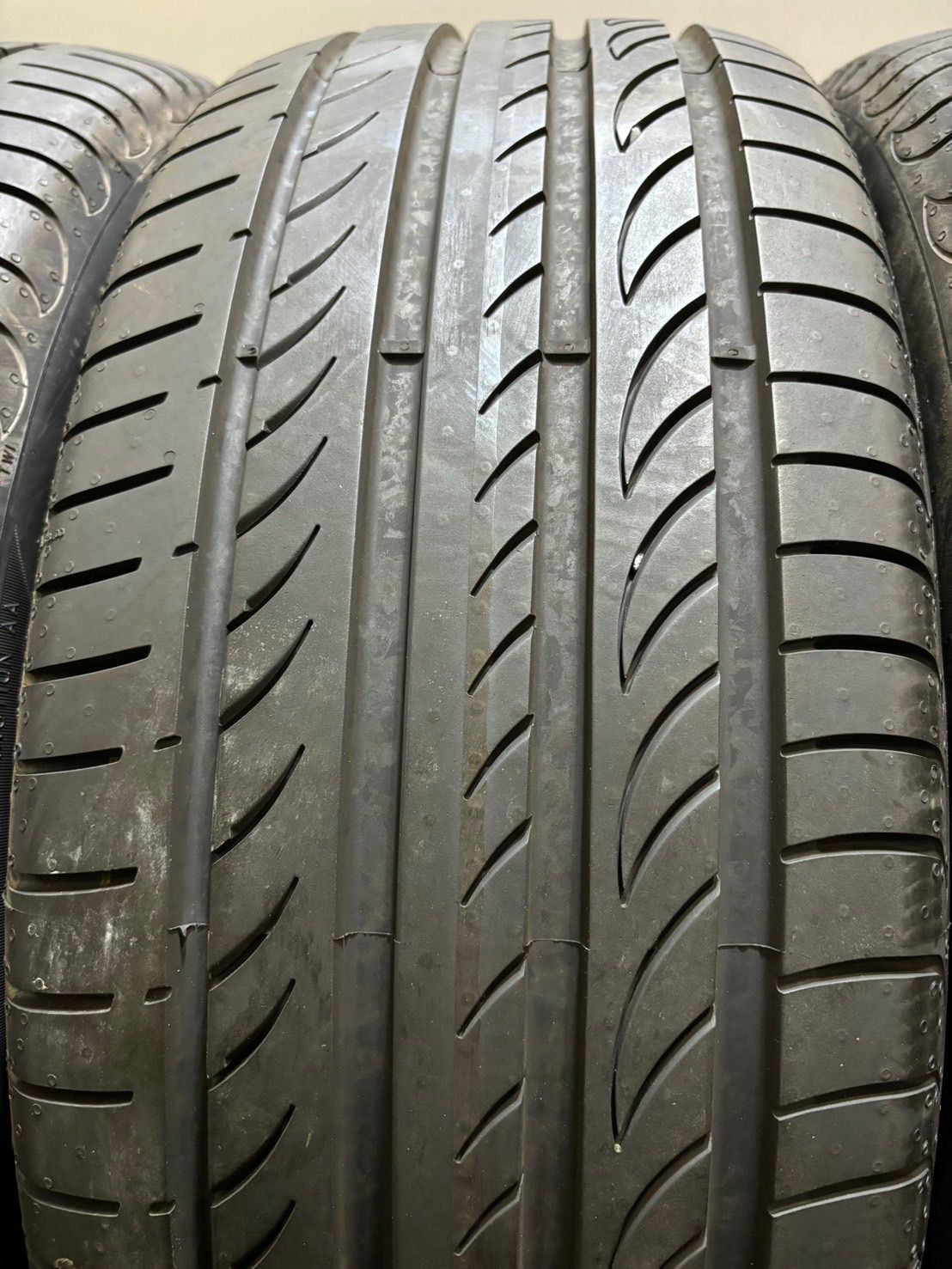 ★215/60R16 PIRELLI/POWERGY 21年製 夏タイヤ 4本 クラウン ヴェゼル エスティマ (南6-F874)