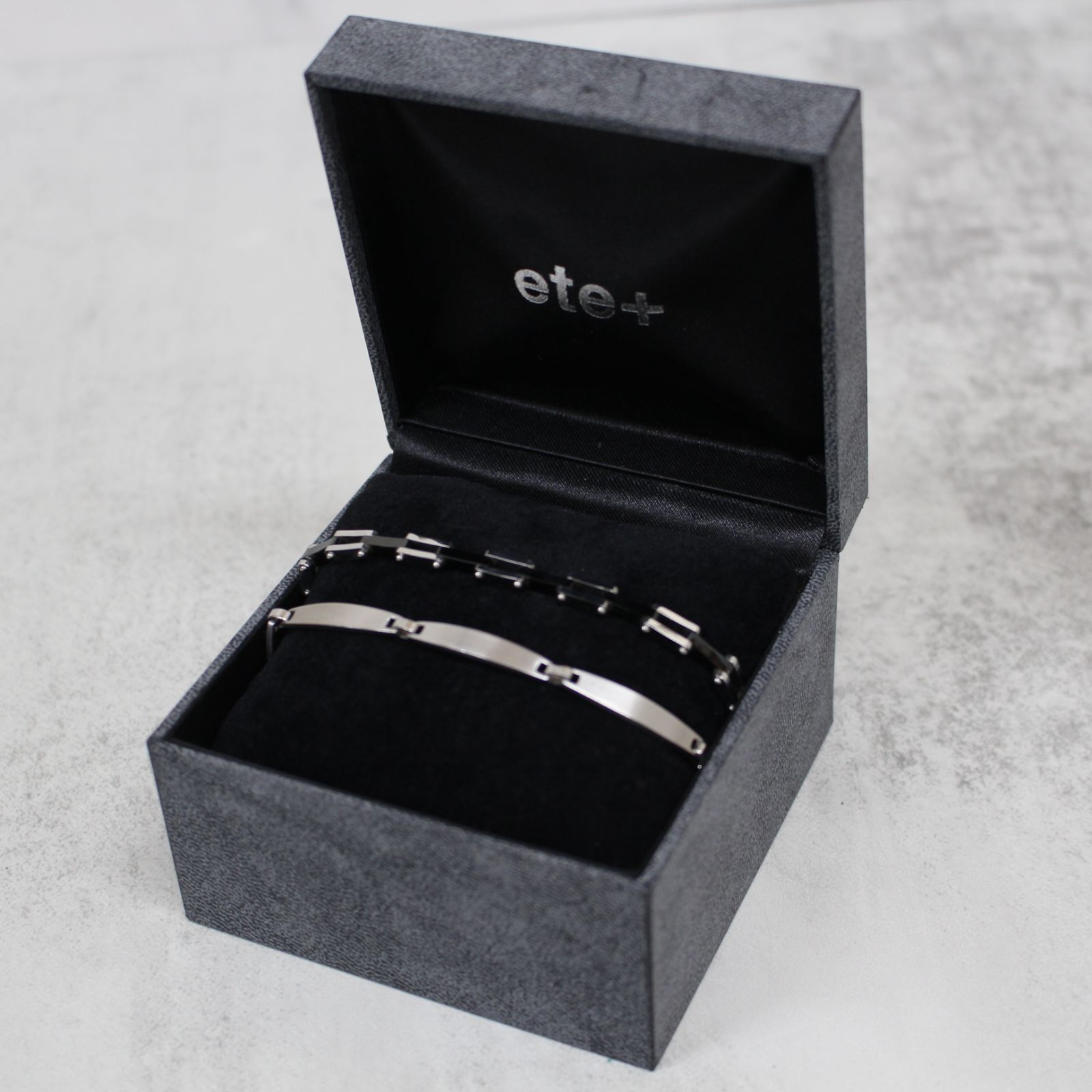 S072)【美品】ete＋ ブレスレット シルバー/ブラック ステンレス 