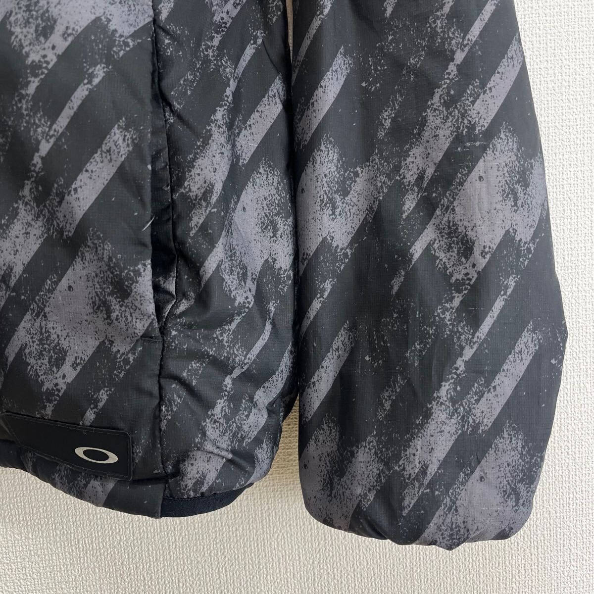 【極美品】OAKLEY　オークリー　総柄　　SHELL　JACKET Oakley Rs Shell Impressive Jacket - Lunar | Oakley® 日本