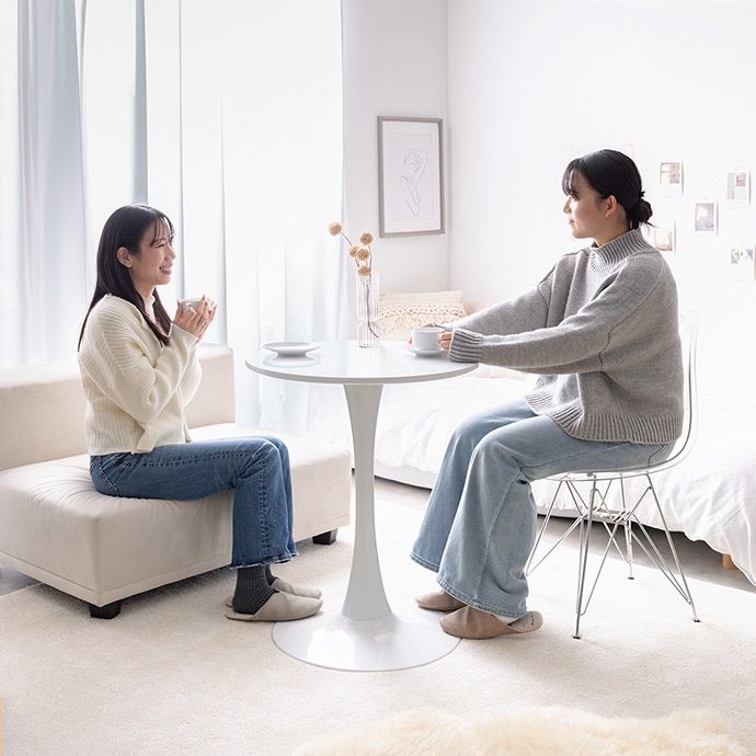 【2点セット】Tina 幅60cm カフェテーブル+イームズクリアチェア 2点セット】Tina 幅60cm カフェテーブル+イームズクリアチェア