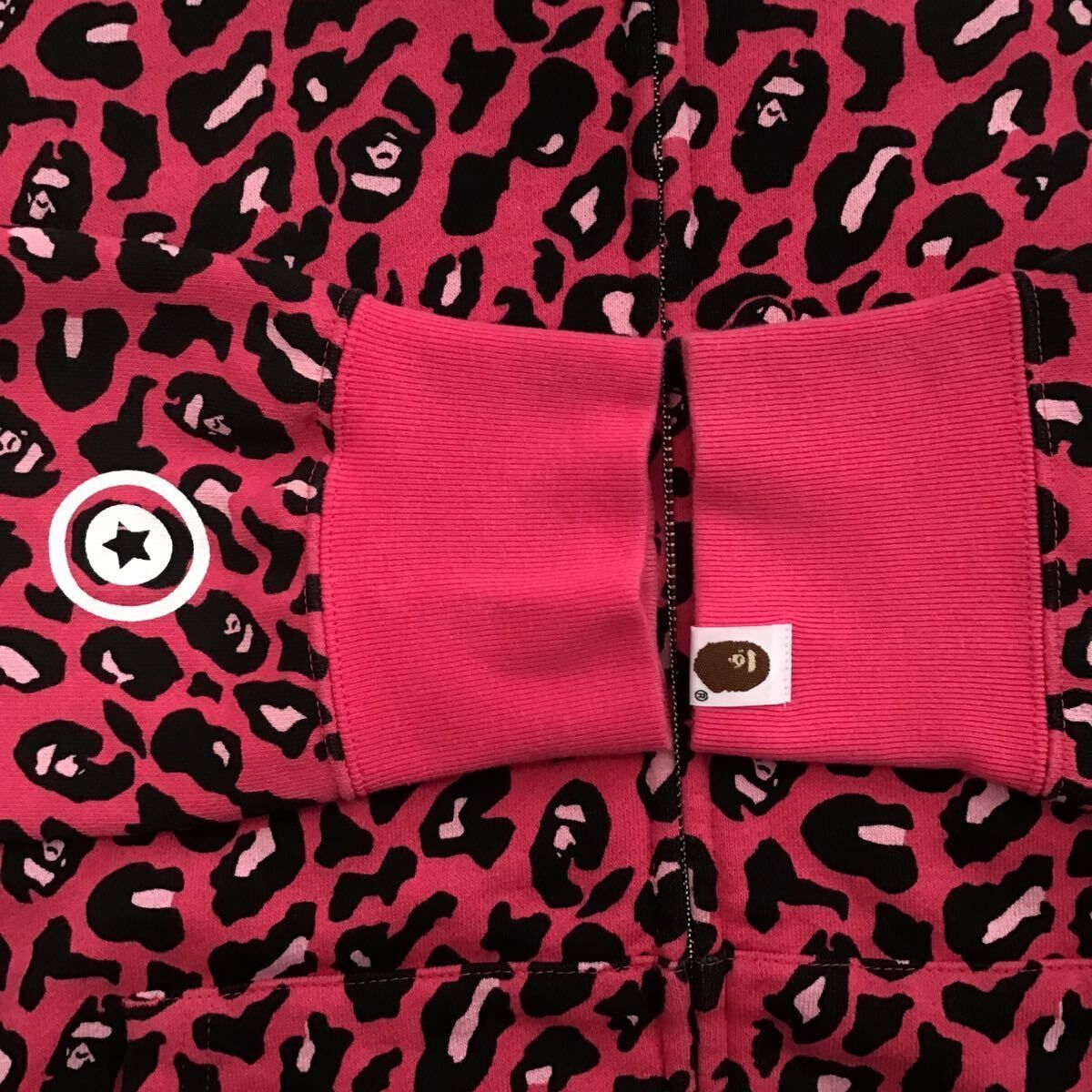 BAPE ピンク迷彩虎顔パーカー BAPE ピンク迷彩虎顔パーカー - メルカリ