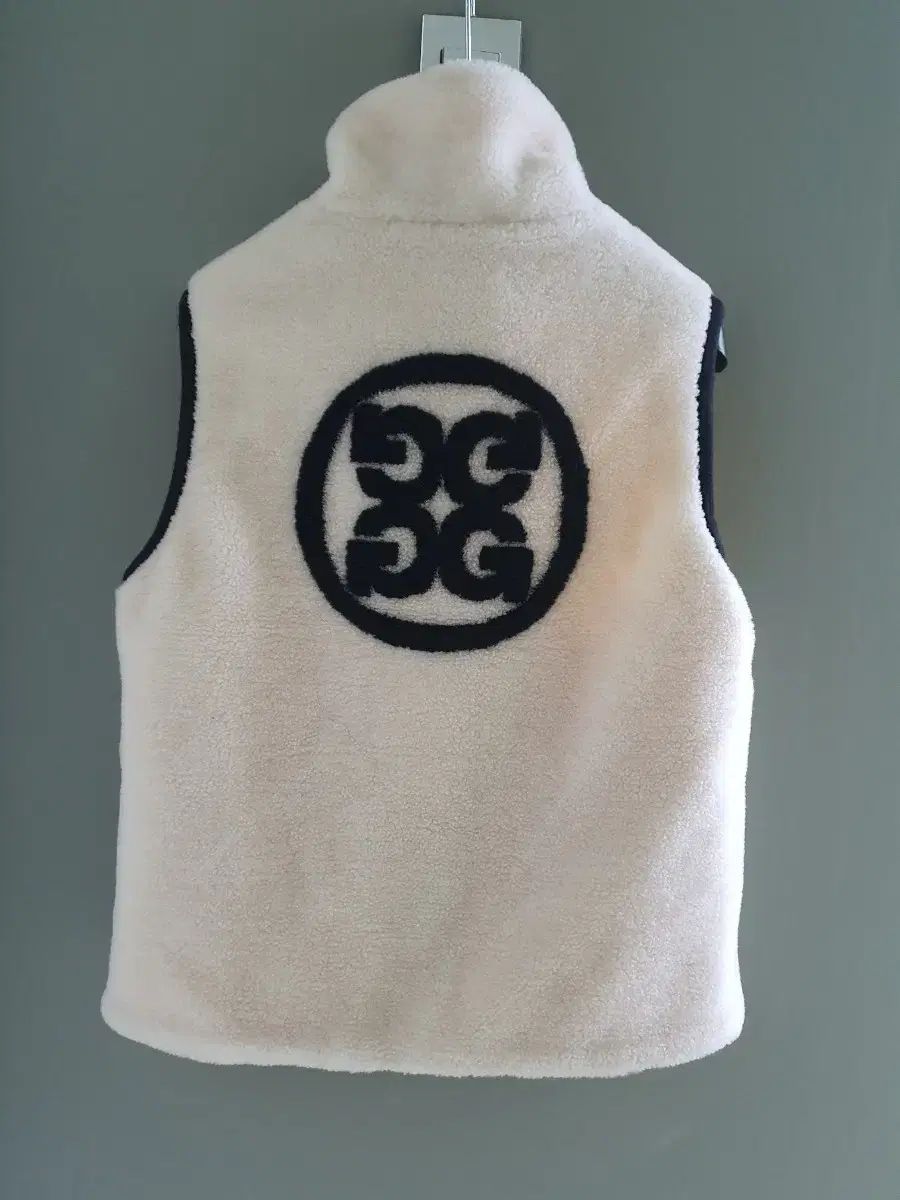 G/FORE(ジーフォア) ベスト 新作ジーフォア G/FORE ゴルフレディース