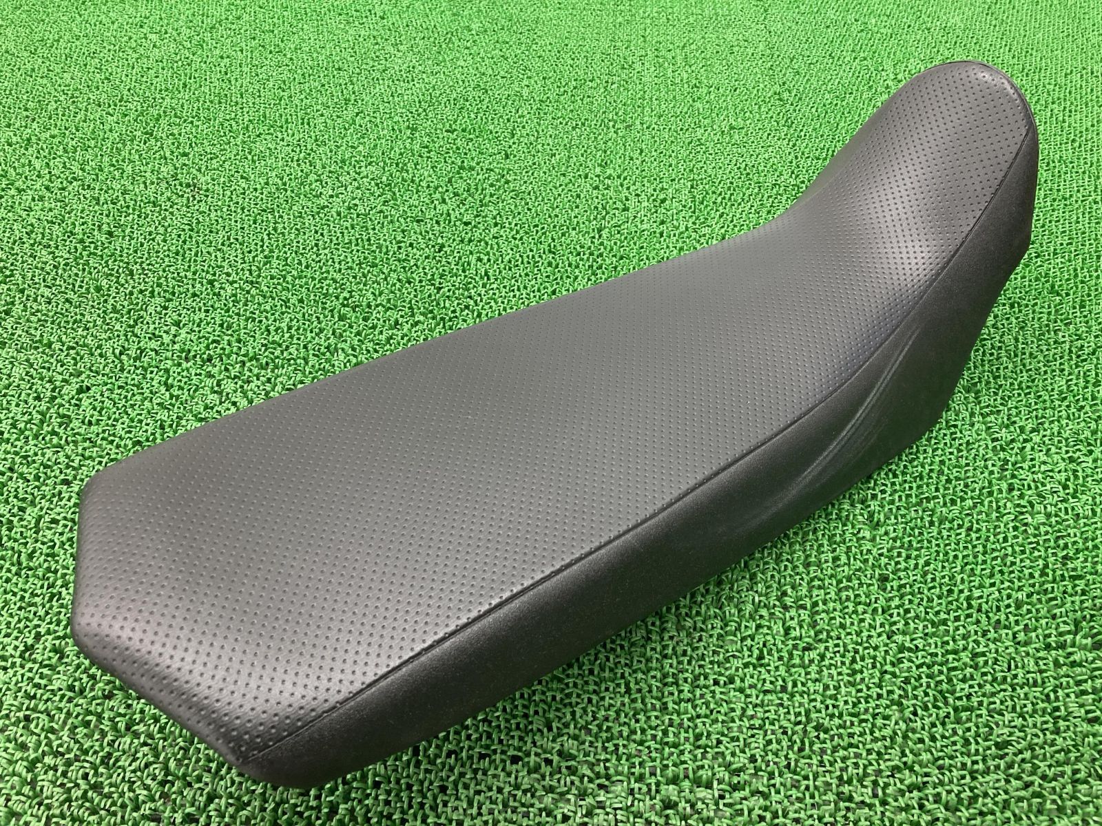 セロー250(DG31J)純正シート