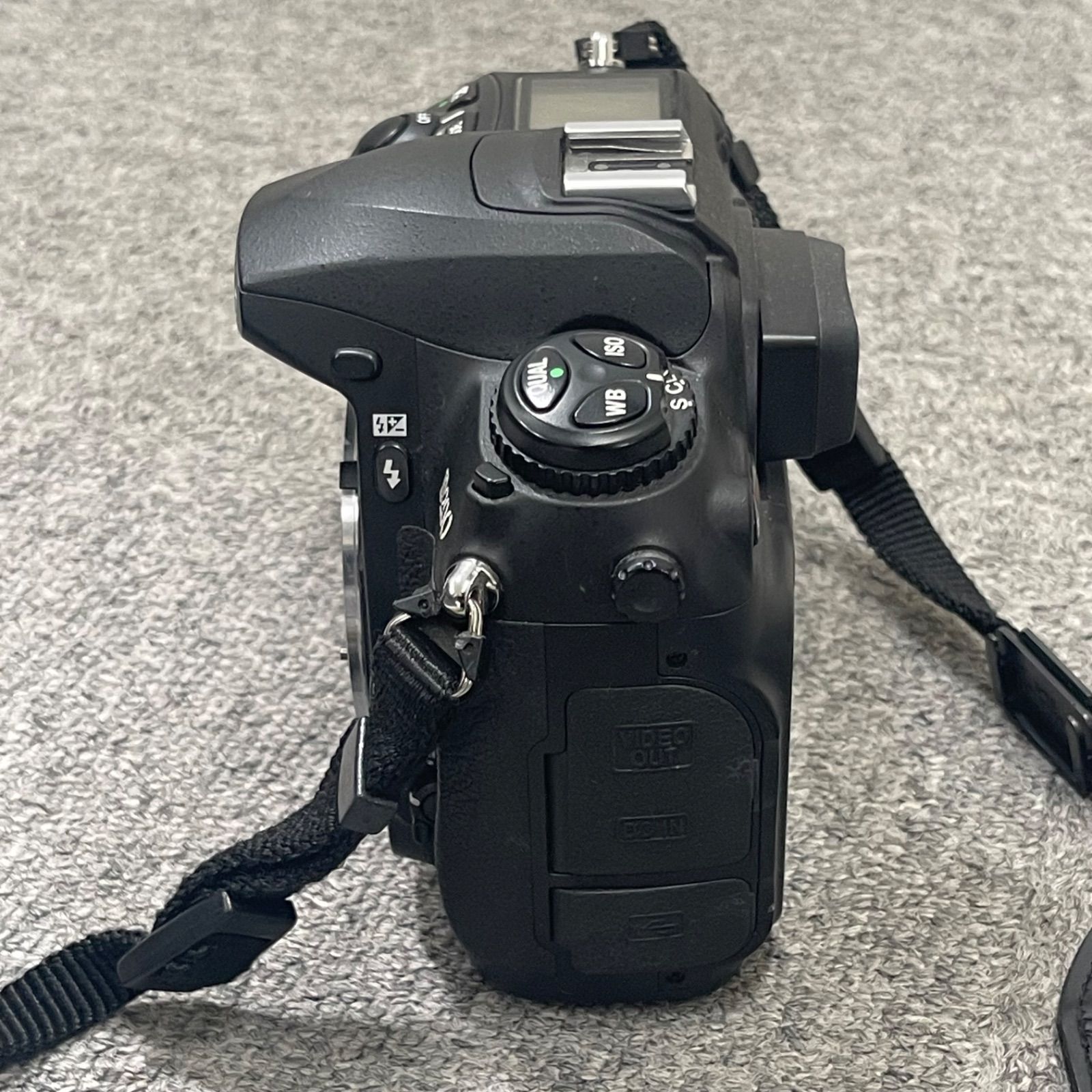 Nikon D200 300セット デジタル一眼レフカメラ　ジャンク Yahoo!オークション -「nikon d200 ジャンク」の落札相場・落札価格