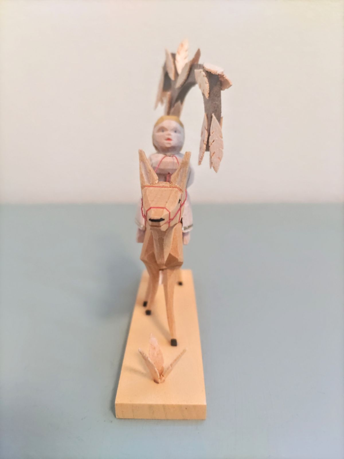エルツ　ヘルビッヒ工房　木製人形（鹿に乗る天使） 新 モデルハンドメイド・手芸 - エルツ ヘルビッヒ工房 木製人形