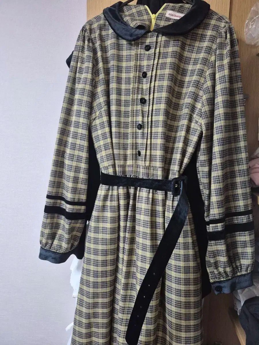 mimi boutique ホリデー CHECK ドレス イェロー ブラック