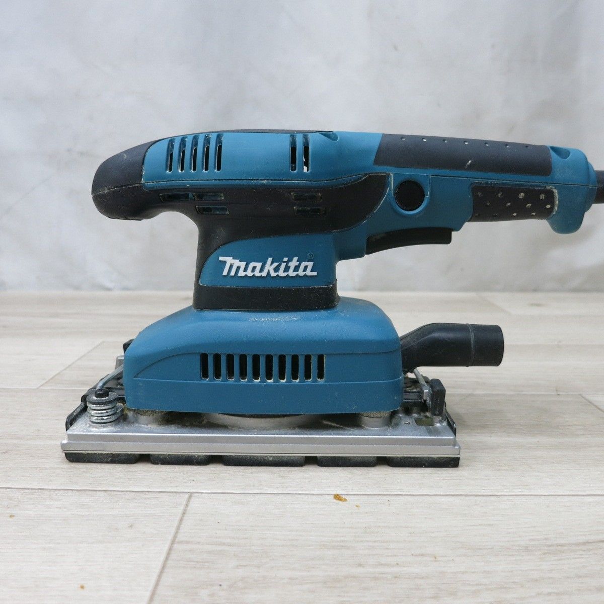 100％品質。 送料無料 ◆マキタ 仕上サンダ BO3710 電動 工具 研磨 切断 集塵 100V コード式 サンダー makita◆