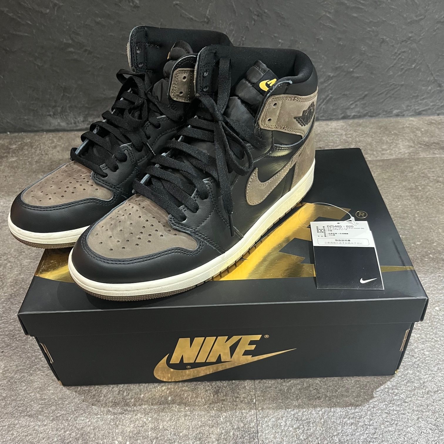 NIKE ジョーダン1 パロミノ　palomino NIKE AIR JORDAN1 HIGH 