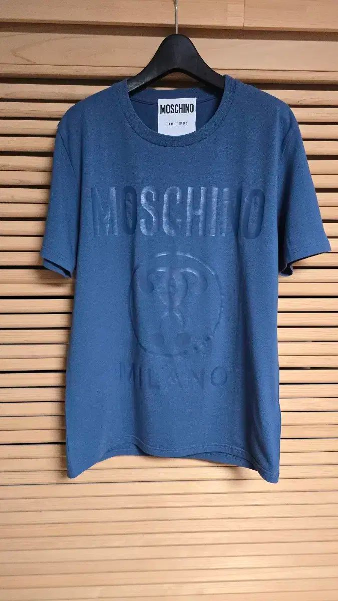 正規品 モスキーノ ( MOSCHINO ） ラウンド 半袖