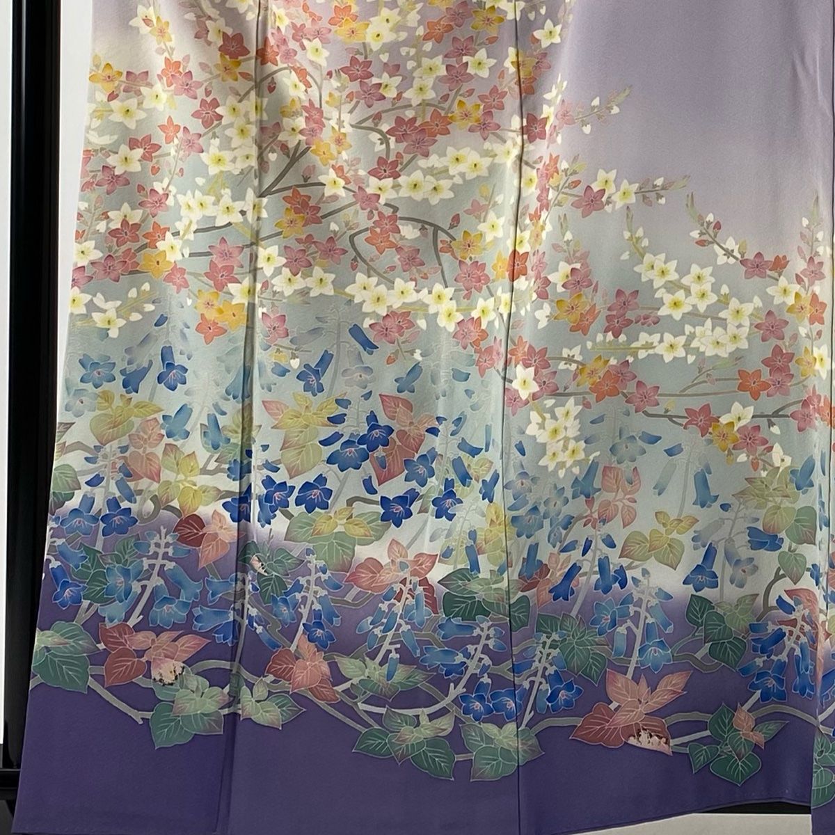 色留袖 身丈160.5cm 裄丈65cm M 袷 百貫華峰 落款 枝花 草花 染め分け  